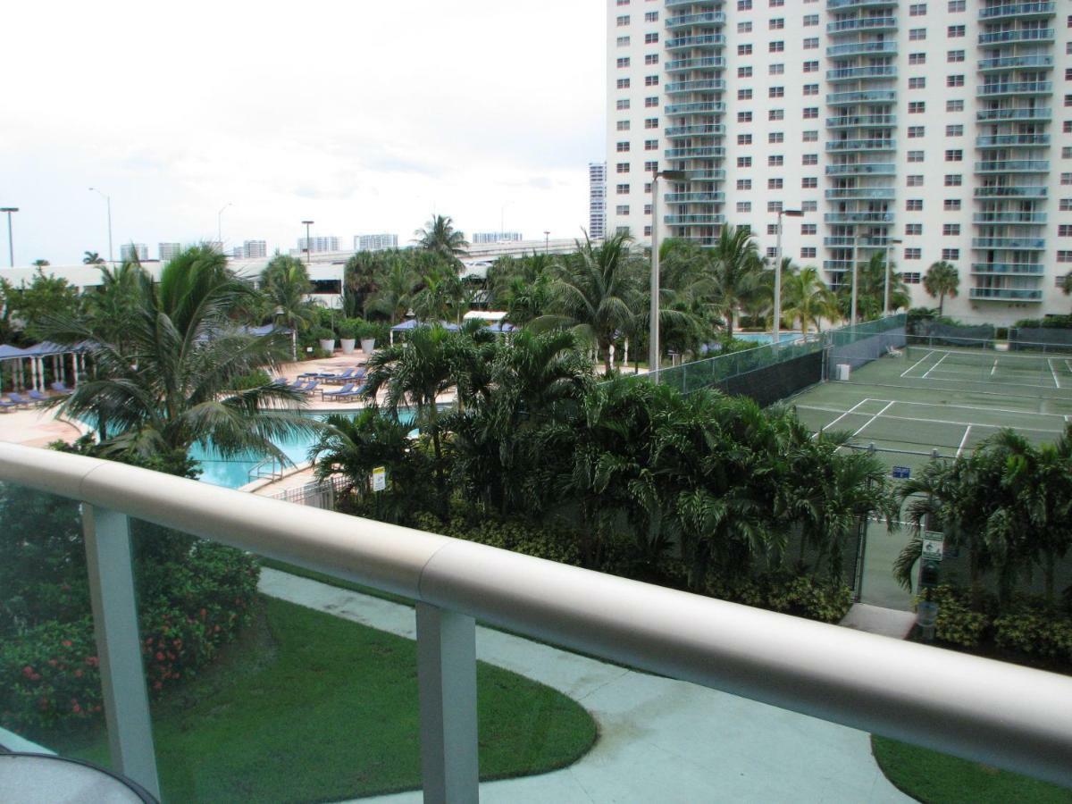 Ocean Reserve Sunny Isles Beach Exterior foto